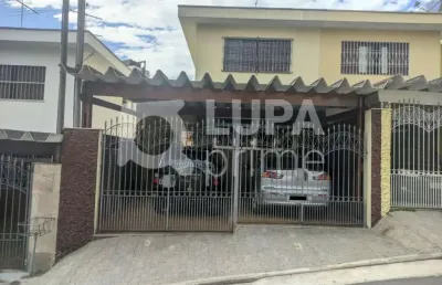 Sobrado com 3 dormitórios sendo 1 suíte á venda na parada inglesa