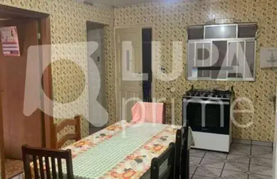 Casa térrea com 3 dormitórios á venda na parada inglesa