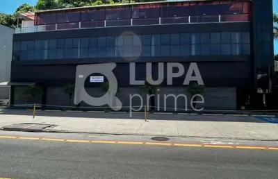 Prédio comercial com 880 metros para locação em santana