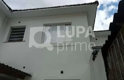 Casa com 2 quartos para alugar na Avenida Nova Cantareira, 513, Tucuruvi, São Paulo