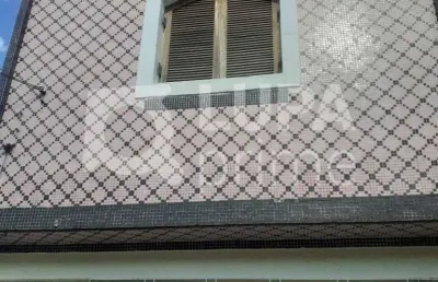 Sobrado com 3 dormitórios sendo 1 suíte á venda no tremembé