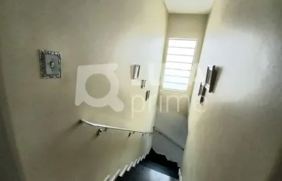Sobrado comercial com 3 salas para locação em santana