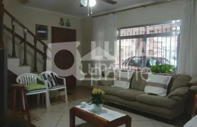 Sobrado 3 dormitórios (1 suíte) á venda- parque novo mundo