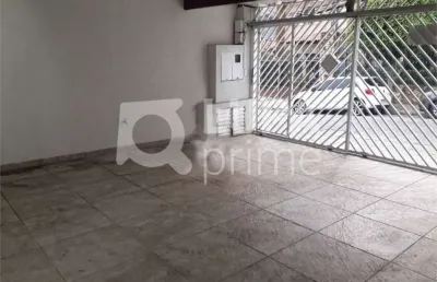 Casa térrea com 3 dormitórios sendo 1 suíte á venda no  jardim frança