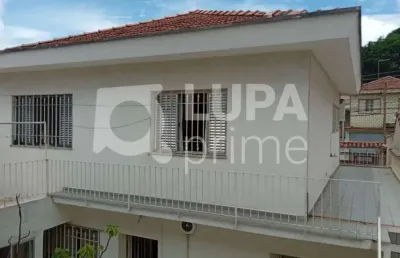 Sobrado com 3 dormitórios sendo 1 suíte á venda na parada inglesa