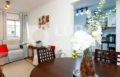 Apartamento com 3 dormitórios sendo 1 suíte á venda em santana