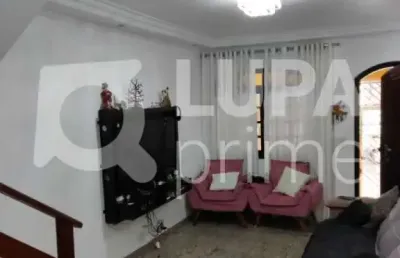 Sobrado com 3 dormitórios sendo 1 suíte á venda na vila nova mazzei