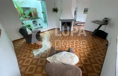 Casa com 5 quartos à venda na Rua Ladislau Neto, 65, Vila Constança, São Paulo