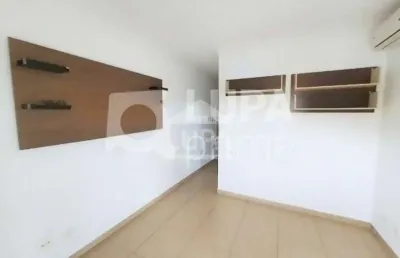 Sobrado com 3 quartos e 4 vagas de garagem a venda na vila medeiros