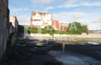 Terreno à venda na Rua Santa Olívia, 288, Jardim Andaraí, São Paulo