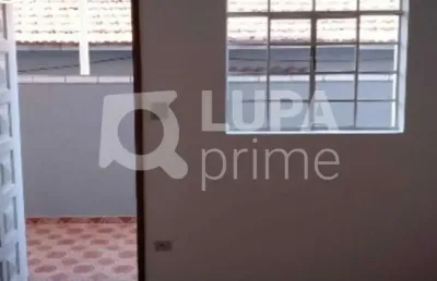 Casa térrea  com 1 dormitório de 100m² à venda, no tremembé