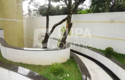 Sobrado com 3 dormitórios sendo 3 suítes à venda no horto floresta!