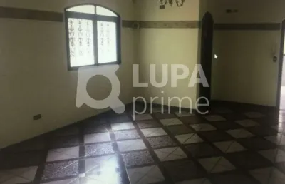 Sobrado com 4 dormitórios sendo 1 suíte para locação no jardim são paulo