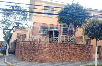 Casa com 4 quartos para alugar na Rua Frei Vicente do Salvador, 235, Santana, São Paulo