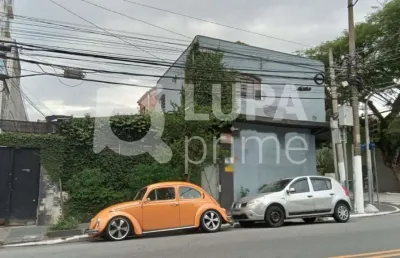 Prédio comercial com 380 metros para locação na parada inglesa