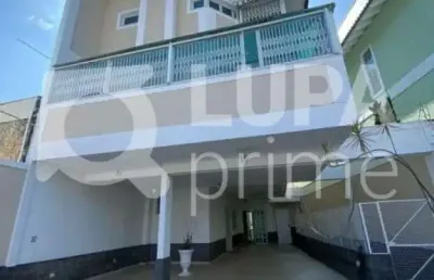 Sobrado com 5 dormitórios sendo 4 suítes á venda na vila albertina!