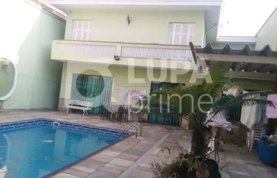 Sobrado com 4 quartos e 3 vagas para venda na vila maria