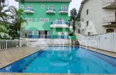 Sobrado espaçoso com 8 dormitórios (suítes) e 10 banheiros - tremembé