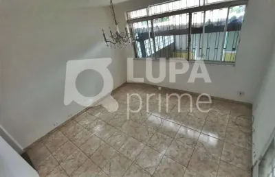 Sobrado com 2 quartos e 2 vagas de garagem para venda, tremembé, são paulo