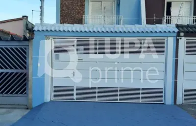 Sobrado com 3 dormitórios e 4 banheiros à venda jardim guanca