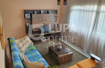 Sobrado com 3 dormitórios à venda no jardim brasil!