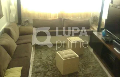 Sobrado com 3 quartos sendo 2 suites e 6 vagas de garagem a venda no tucuruvi