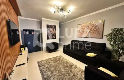 Casa com 3 quartos e 2 vagas de garagem à venda na vila medeiros