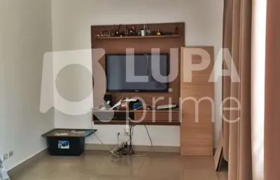 Casa com 3 quartos e 2 vagas de garagem à venda na vila medeiros