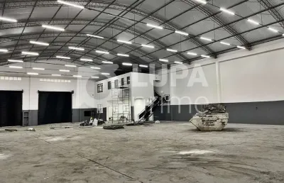 Galpão comercial com 794m² de área construída à venda no brás