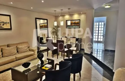 Casa com 3 quartos e 5 vagas de garagem à venda no jardim guança
