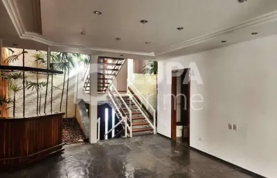 Casa com 3 quartos e 4 vagas de garagem à venda no tucuruvi