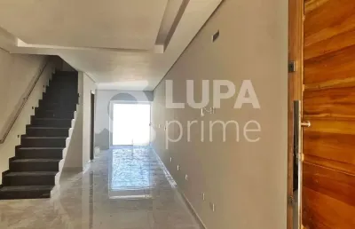 Casa com 3 quartos e 1 vaga de garagem à venda na vila maria alta
