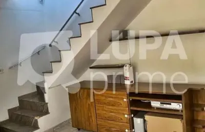 Casa com 3 quartos e 2 vagas de garagem à venda na vila maria
