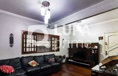 Casa com 4 quartos e 2 vagas de garagem à venda em guarulhos
