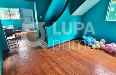Casa com 3 quartos e 1 vaga de garagem para locação na vila isolina mazzei