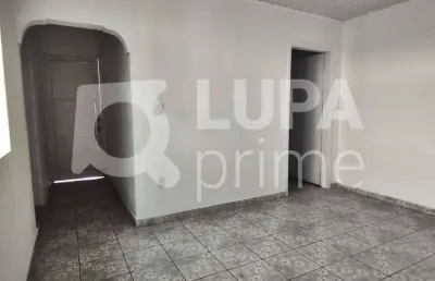 Casa com 2 quartos à venda na Rua Cristóvão Lins, 573, Vila Isolina Mazzei, São Paulo