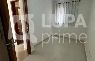 Condominio com 2dormitorios á venda na vila santa terezinha