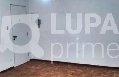 Apartamento com 2 quartos e 1 vaga de garagem à venda na água fria