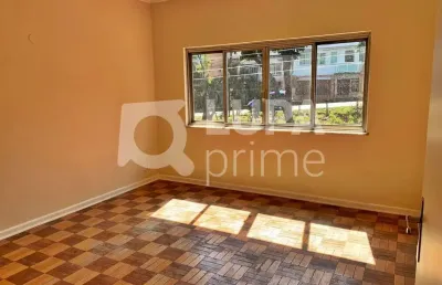 Prédio com 200m² de área construída à venda na vila maria baixa