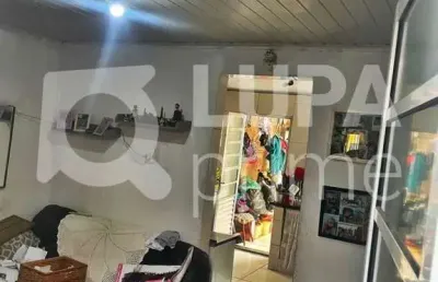 Casa com 2 quartos e 1 vaga de garagem à venda na vila gustavo