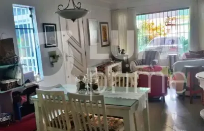 Casa com 3 quartos e 4 vagas de garagem à venda no tucuruvi