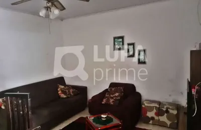 Casa com 3 quartos à venda na Rua Adolfo Carranza, 96, Vila Medeiros, São Paulo