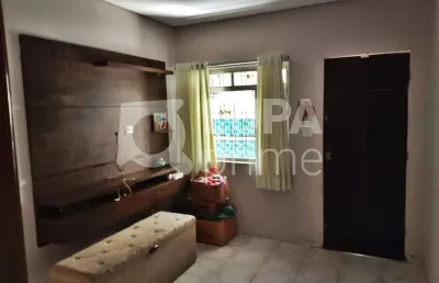 Casa com 2 quartos à venda na Rua Orlando Jardim, 260, Vila Sabrina, São Paulo