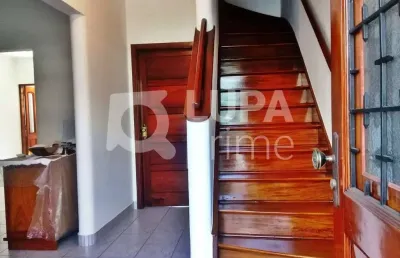 Prédio com 5 salas para alugar na Rua Duarte de Azevedo, 167, Santana, São Paulo