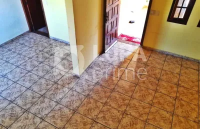 Casa com 2 quartos e 1 vaga de garagem para locação na vila maria