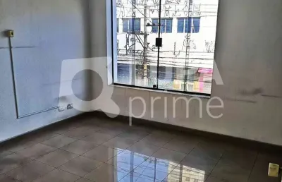 Conjunto comercial com 200m² para locação em santana