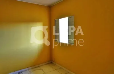 Casa térrea com 1 quarto para locação na vila maria alta