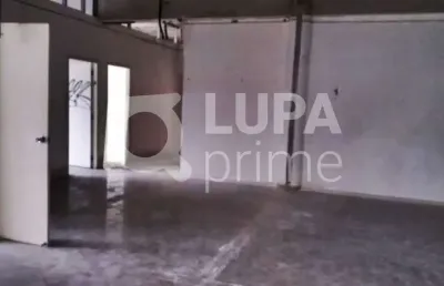 Prédio comercial com 842m² para locação na parada inglesa