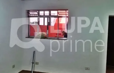 Casa com 2 quartos e 1 vaga de garagem à venda na vila maria baixa