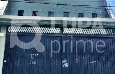 Prédio comercial com 950m² de área construída para locação na vila carrão